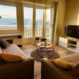 https://zeedijk-westende.hotelsghent.com